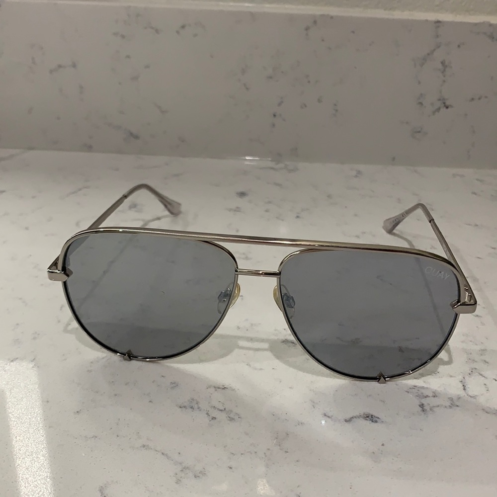 Quay x Desi - High Key sunglasses